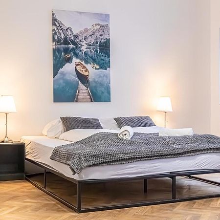 Spacious 2Br Apt -Near Wiener Stadthalle Burggassewiener Well Located Exterior photo